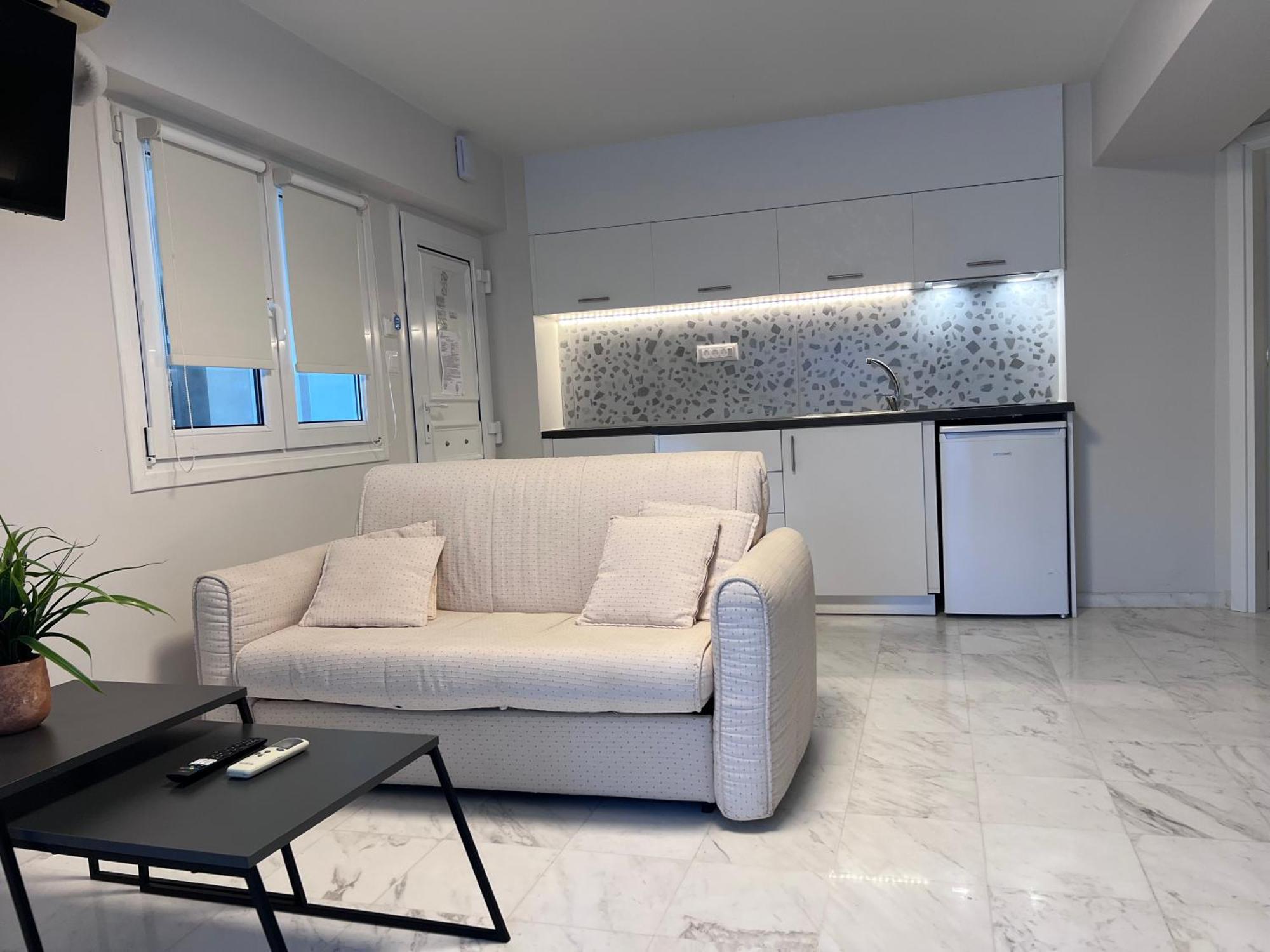 Ferienwohnung Sea Breeze Kalamaki Exterior foto