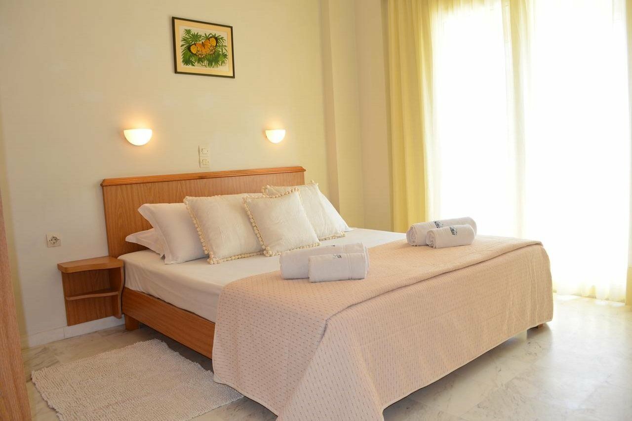 Ferienwohnung Sea Breeze Kalamaki Exterior foto